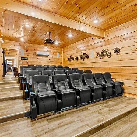 Mansion In The Sky Cabin Gatlinburg Exterior photo