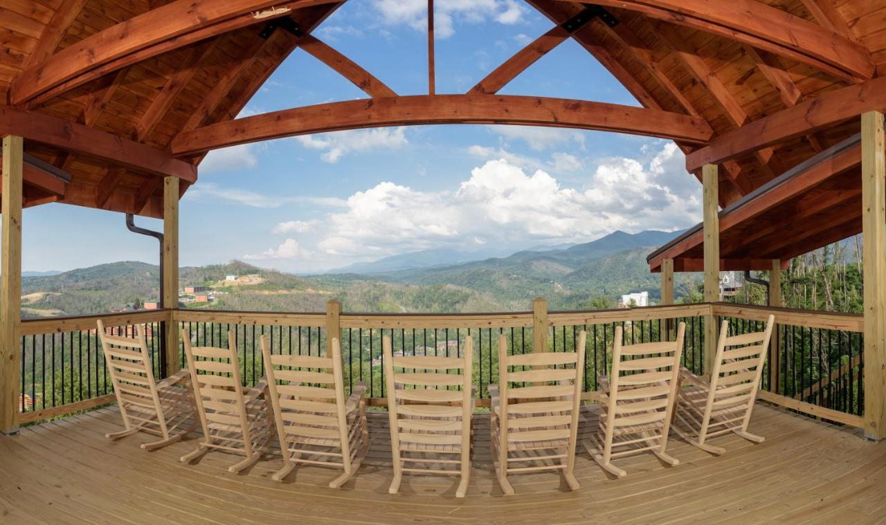 Mansion In The Sky Cabin Gatlinburg Exterior photo