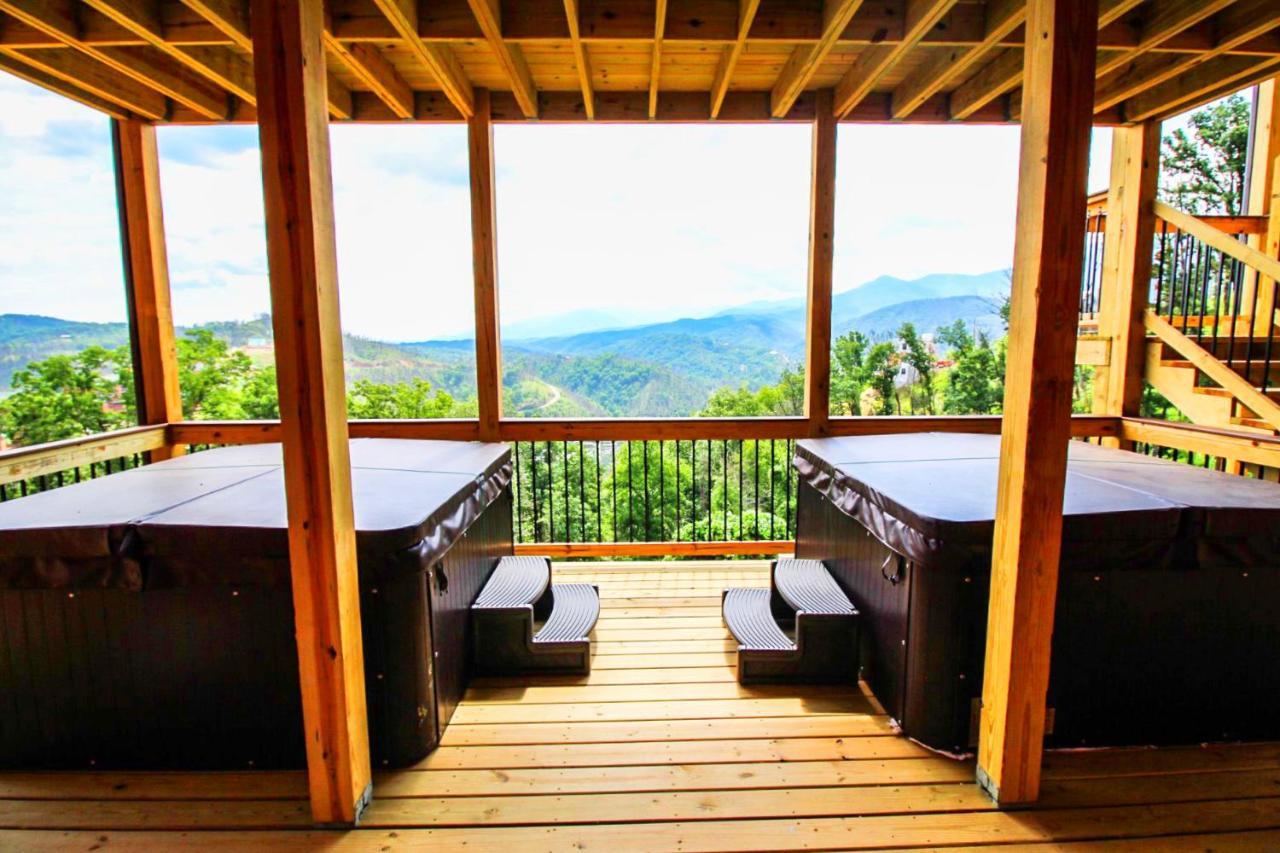 Mansion In The Sky Cabin Gatlinburg Exterior photo