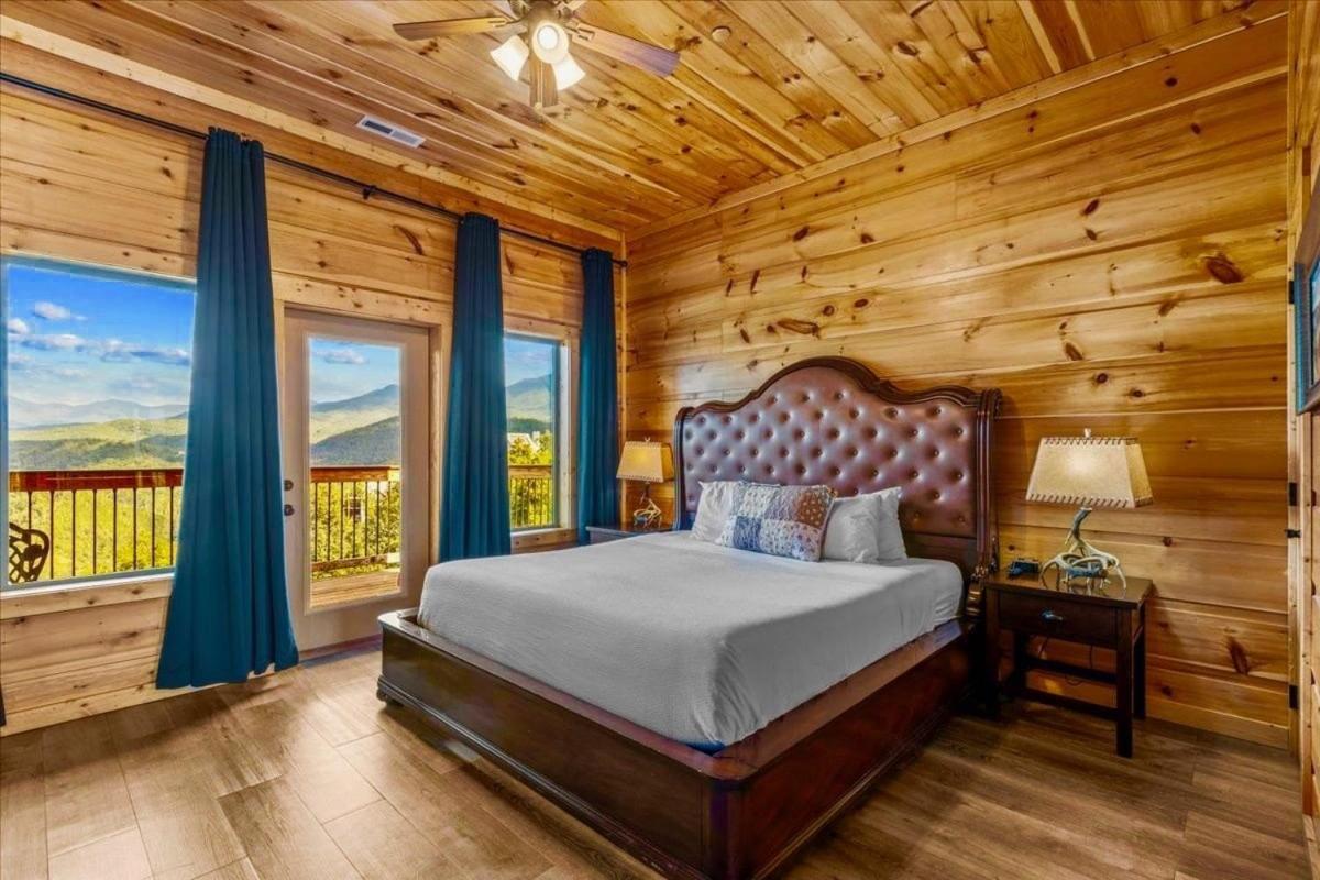 Mansion In The Sky Cabin Gatlinburg Exterior photo