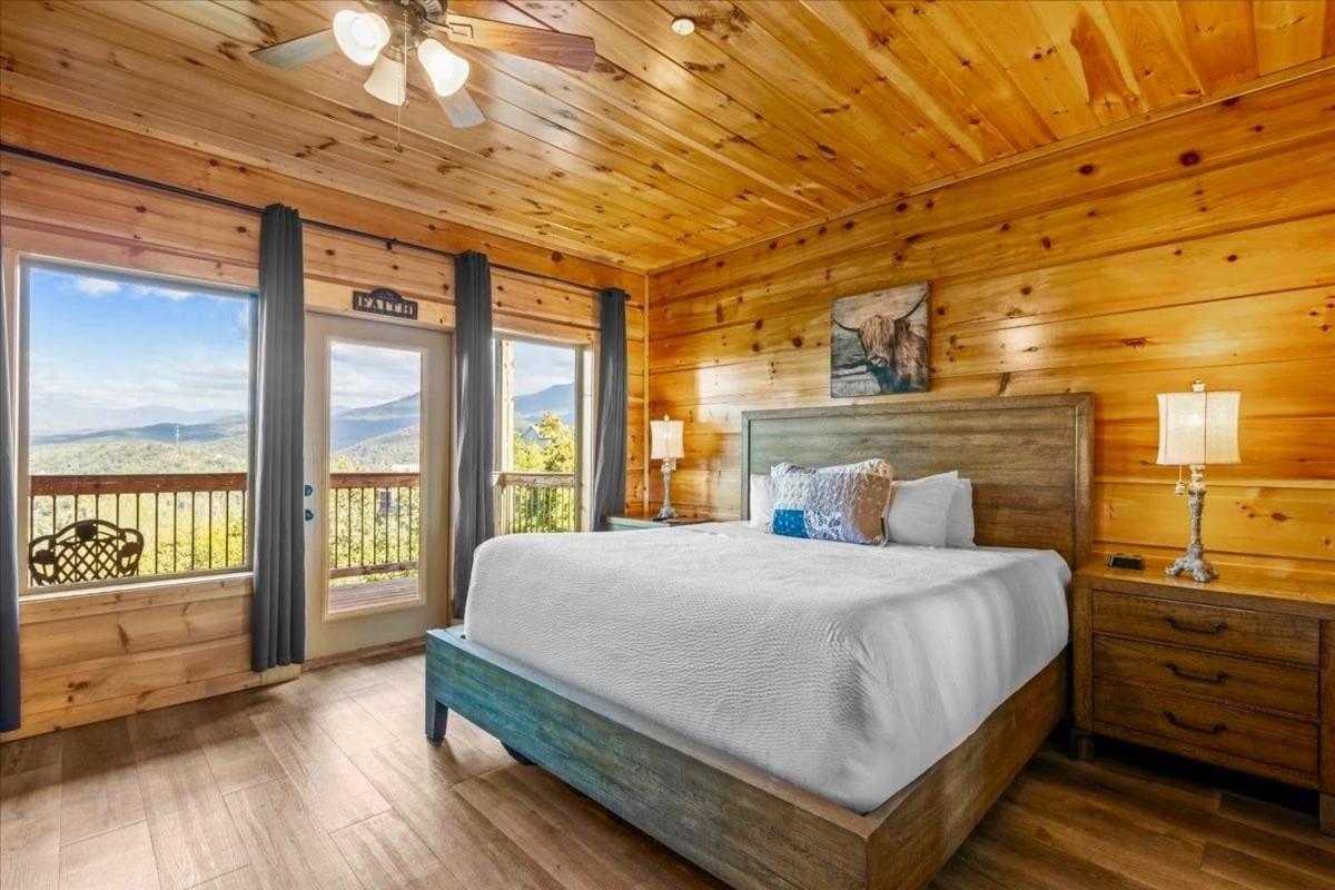 Mansion In The Sky Cabin Gatlinburg Exterior photo